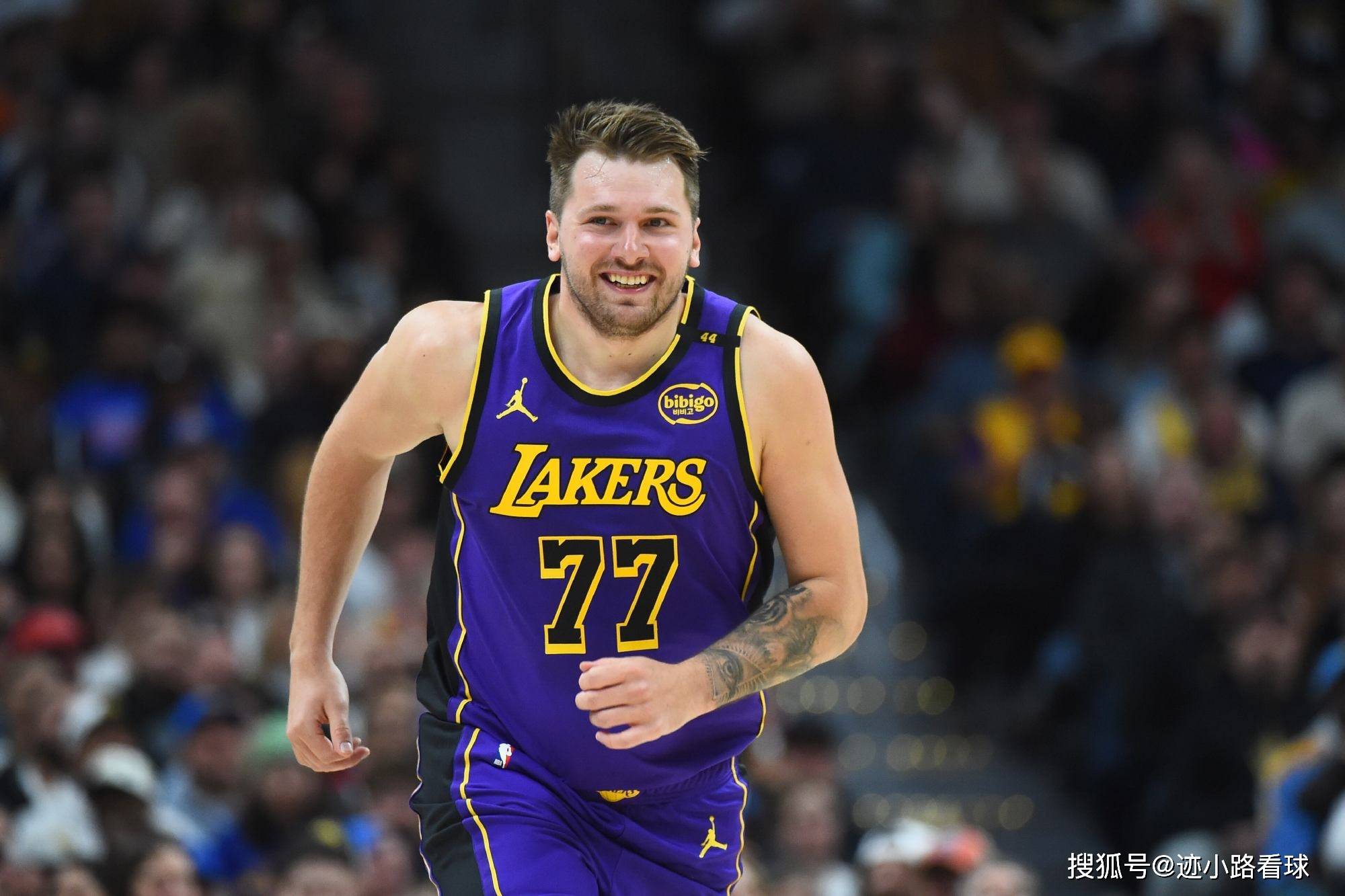 乐动网站 -Doinb在湖人比赛中出色防守，夺冠引发热议！的简单介绍