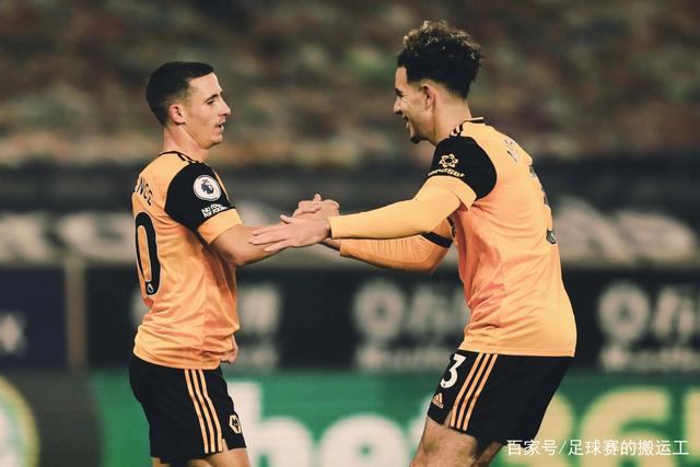 羽毛球赛场再起风云:滇池青龙队读秒绝平胶东火狐队,新援首秀制胜禁区内连续解围 羽毛球赛场再起风云:滇池青龙队读秒绝平胶东火狐队,新援首秀制胜禁区内连续解围