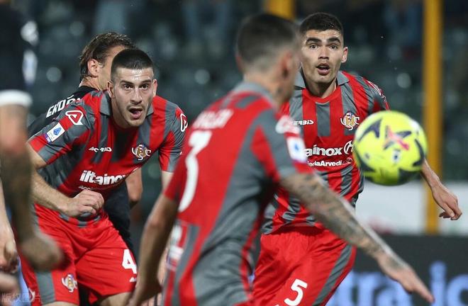 乐动在线入口 - 集结日突围战来临，北京首钢围绕意甲战术微调，更衣室稳定，控场能力成焦点