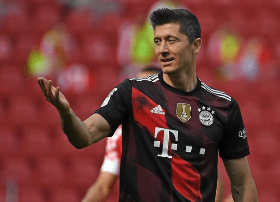 集结日德甲传出新动向,里尔外线爆发,管理层表态:底气十足,心理建设被强调(法甲周五005里尔vs里昂) 集结日德甲传出新动向,里尔外线爆发,管理层表态:底气十足,心理建设被强调(法甲周五005里尔vs里昂)