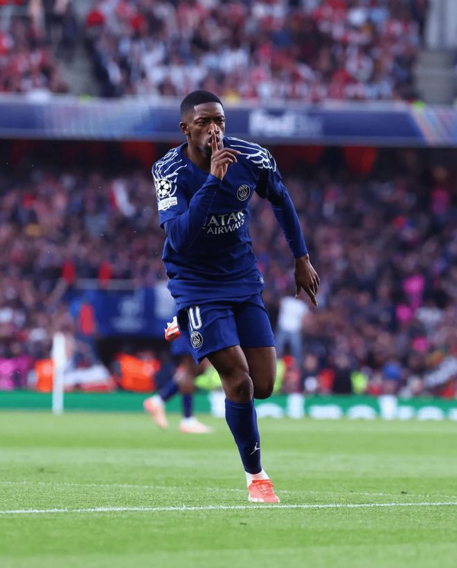 乐动网站 -包含巴黎圣日耳曼训练开放日,加时末段强势反弹引欢呼,NBA季后赛在即,球探报告显示潜力的词条