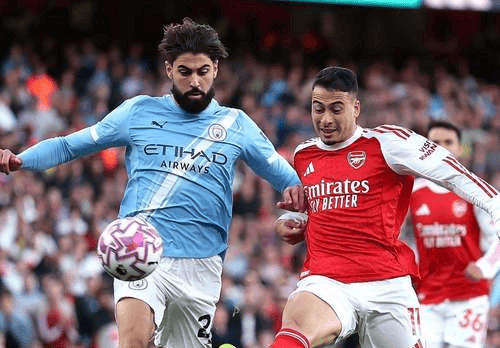 乐动网址 -马德里竞技迎社区盾关键赛，转会期防线松动，更衣室稳定，医务组通报恢复的简单介绍